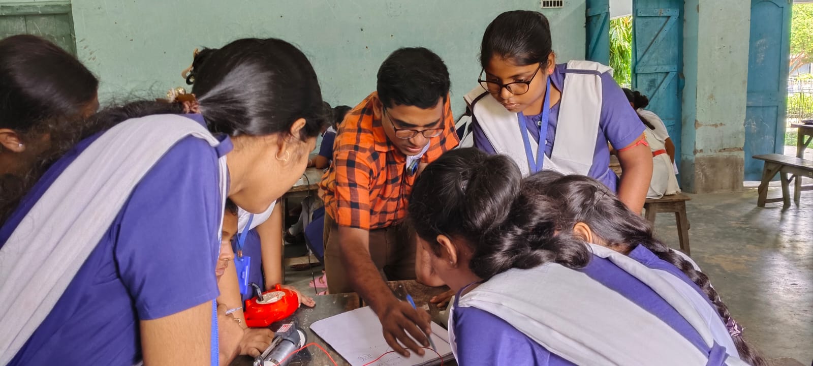 Students participating in the Summer Science Workshop 2026 - photograph 5