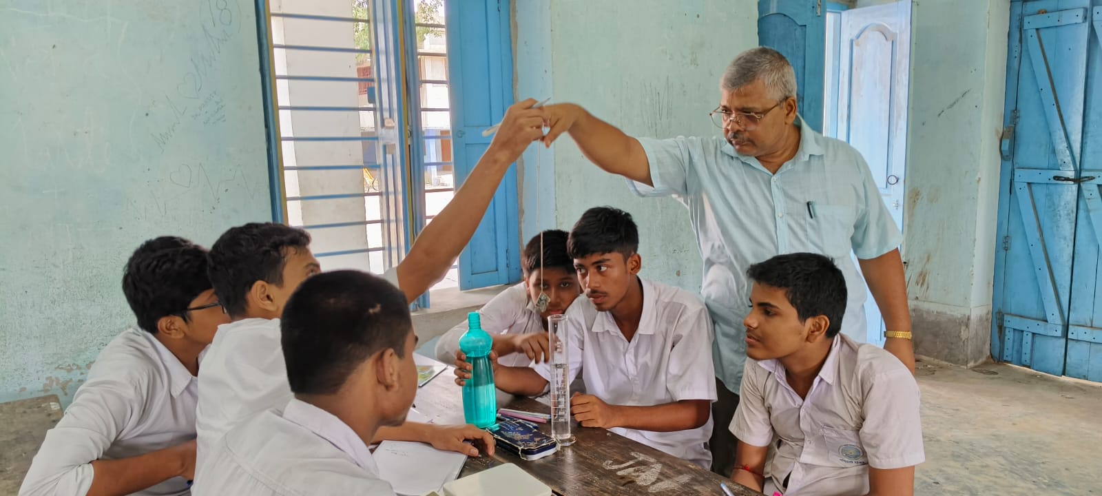 Students participating in the Summer Science Workshop 2026 - photograph 6