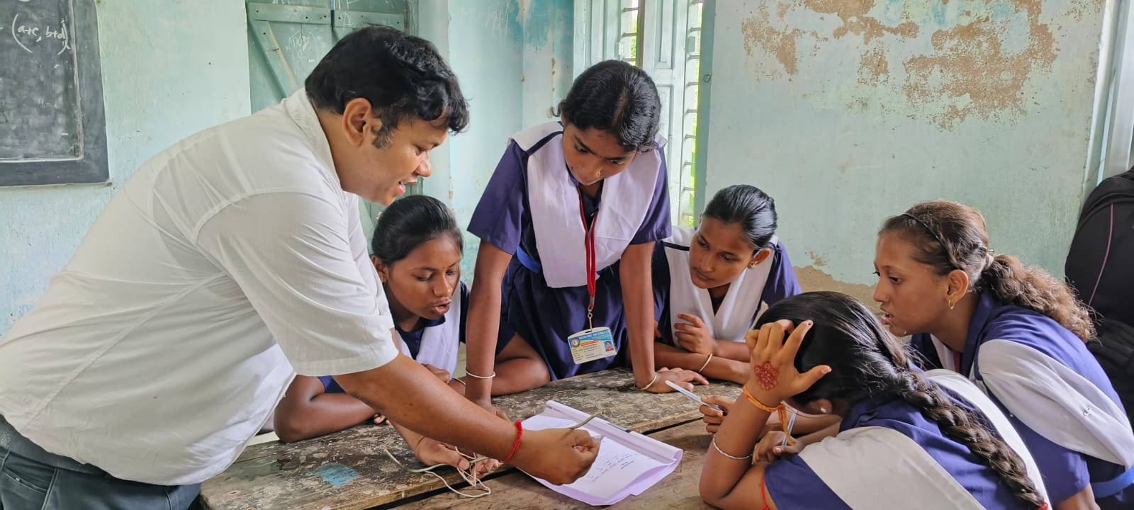 Students participating in the Summer Science Workshop 2026 - photograph 11
